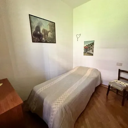 Elisabetta Villa *